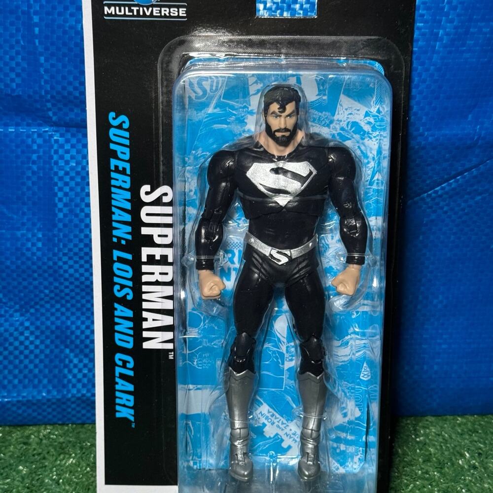 DC Multiverse McFarlane Toys Superman Lois And Clark Black Suit